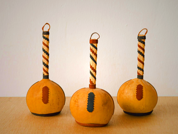 African Gourd Maracas – Decorative Handcrafted Percussion