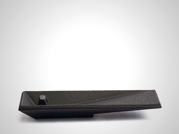 Nambu Tekki Chiyoukaku Incense Stand - Japanese Cast Iron Holder