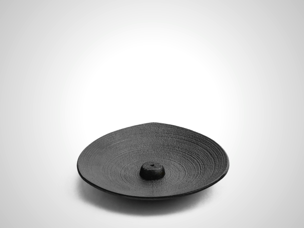 Nambu Tekki Sampou Incense Stand - Cast Iron Holder