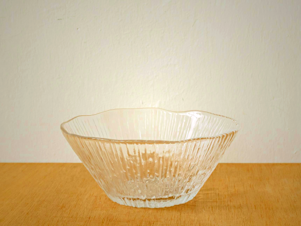Japanese Glass Bowls - Elegant Tableware from Aa Furniture
