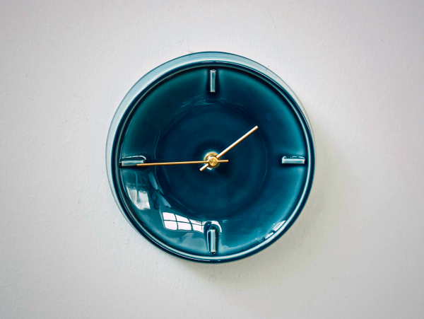 Sugy Glazed Clock Pale Blue - Handcrafted Ceramic Decor