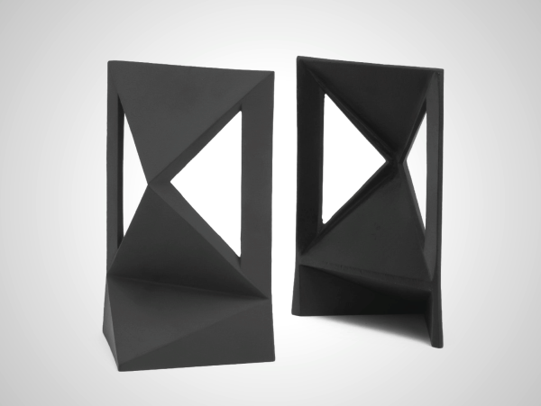 Nambu Tekki Bookend Angle by Tadahiro Baba