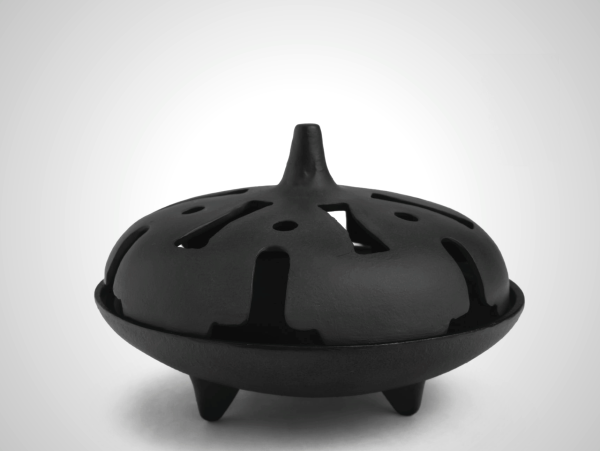 Nambu Tekki Tray - Dome by Tadahiro Baba | Cast Iron Serving Tray