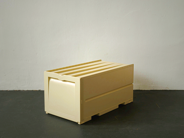 Rare Vintage Tupperware Super Chest Long - Japanese Collectible Storage